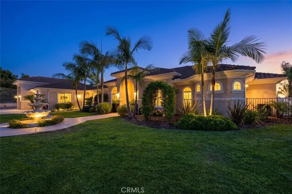 2224 Dos Lomas, Fallbrook, CA 92028 — photo 2