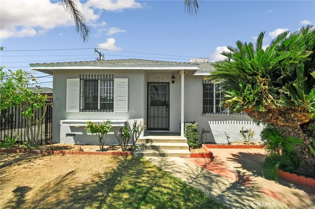 184 E Grant, Rialto, CA 92376 — photo 2