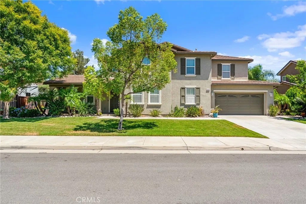 30180 Cheveley Park — photo