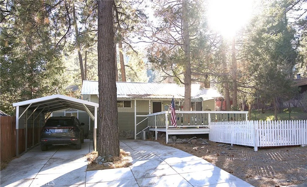 1671 Twin Lakes — photo