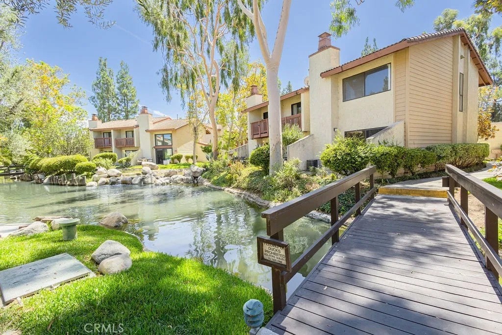 5720 Owensmouth Avenue 131 — photo