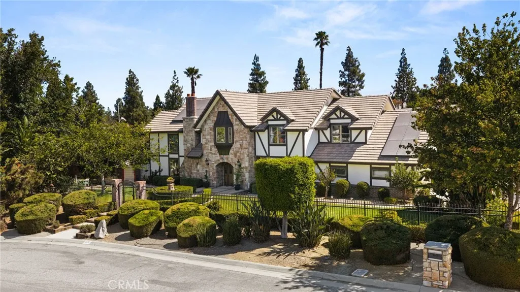 6978 Withers, Riverside, CA 92506 — photo 3