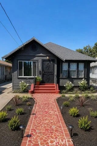 1583 E Martin Luther King Jr — photo