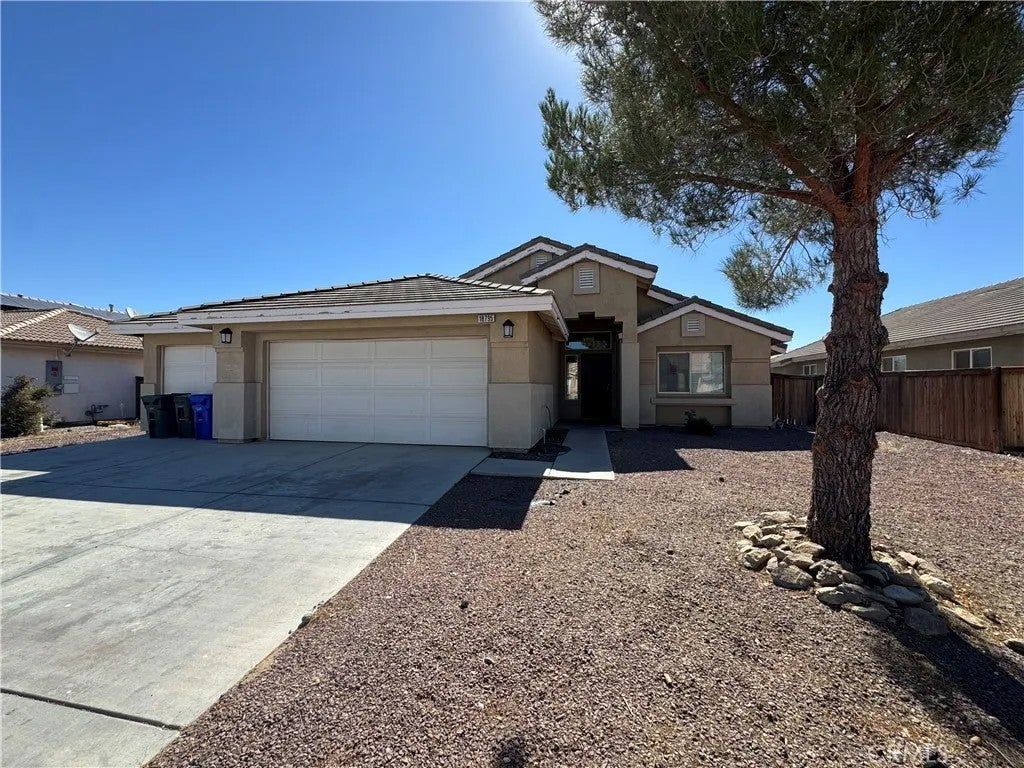 18795 Dogwood Court — photo