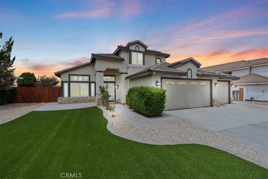 12242 San Ysidro — photo