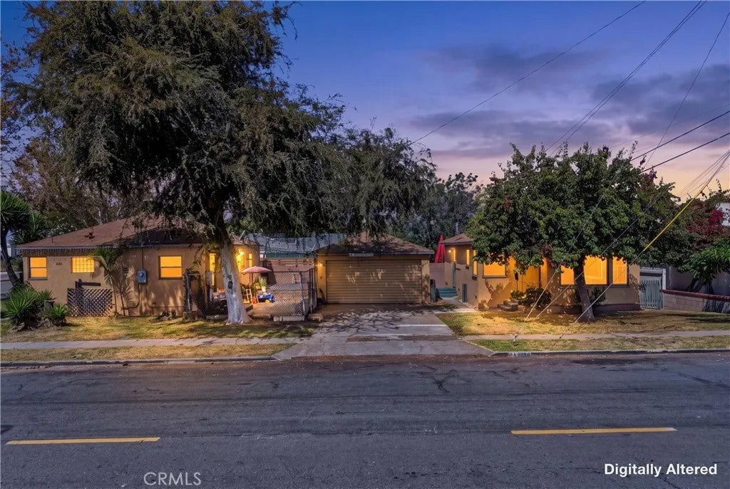 11401 Garden Grove Blvd — photo