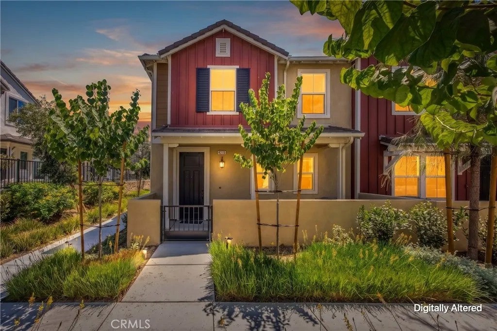 4215 E Carmel Privado — photo