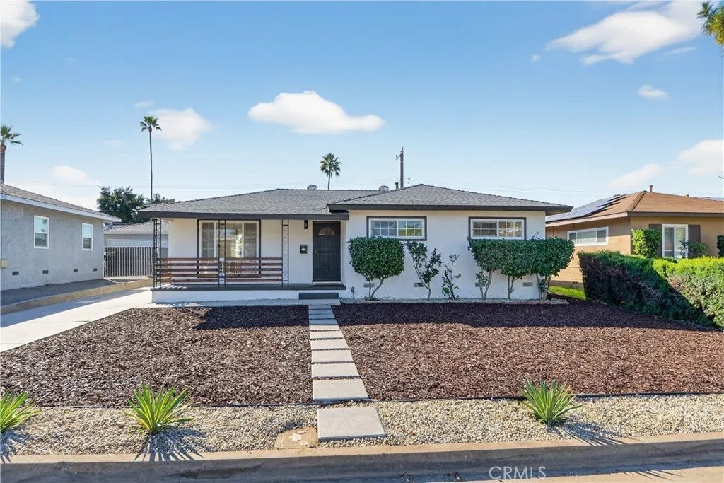 16682 E Greenhaven — photo
