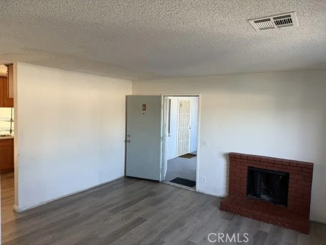 16845 San Bernardino 7 — photo