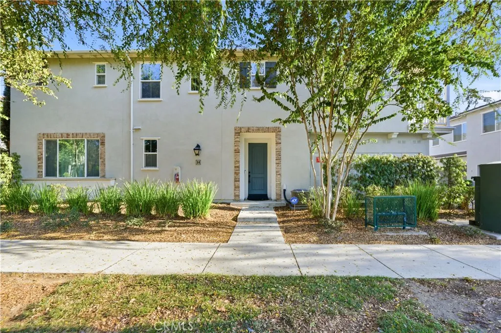 3210 E Yountville Drive Unit 14 — photo