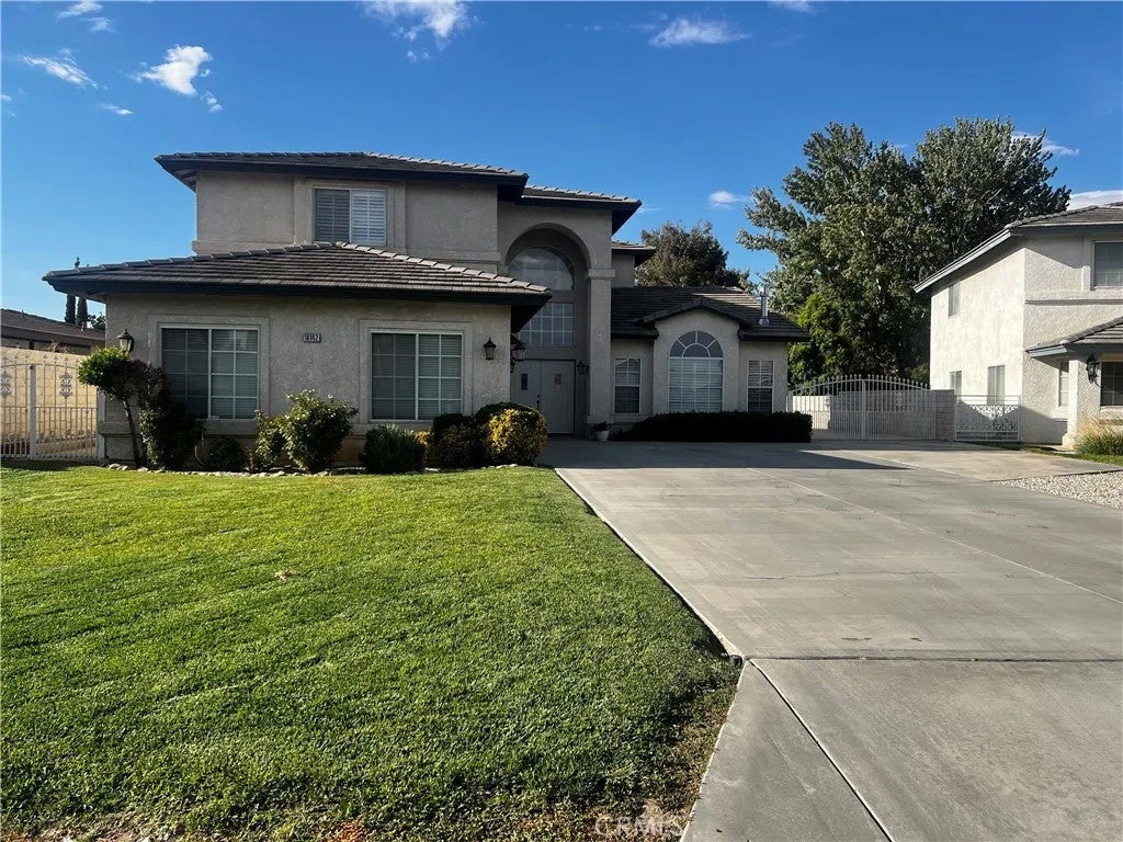 18142 Clearhaven Lane — photo