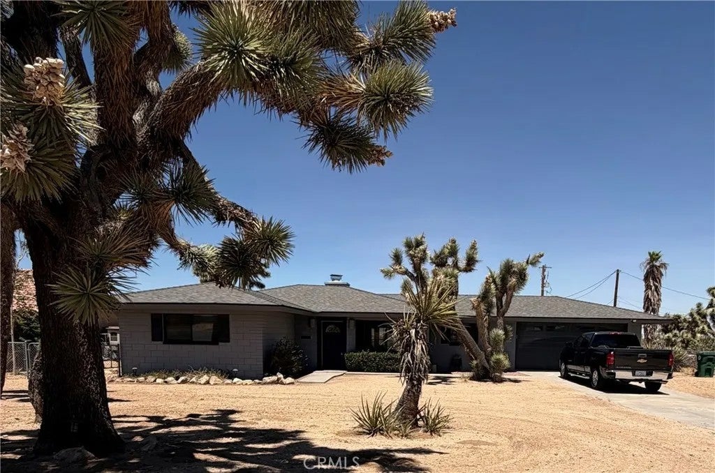 58282 Pueblo — photo