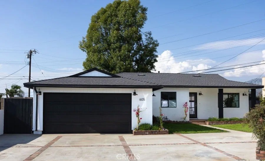 605 W Gaillard Street — photo