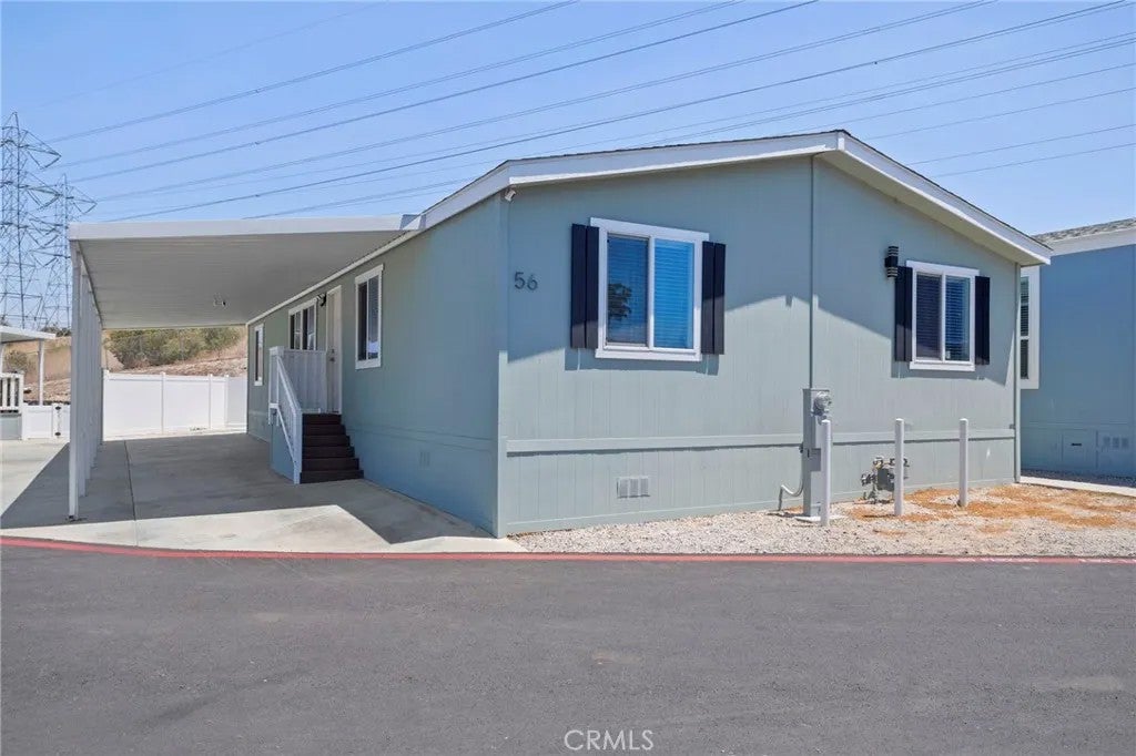 3030 Oceanside 56 — photo
