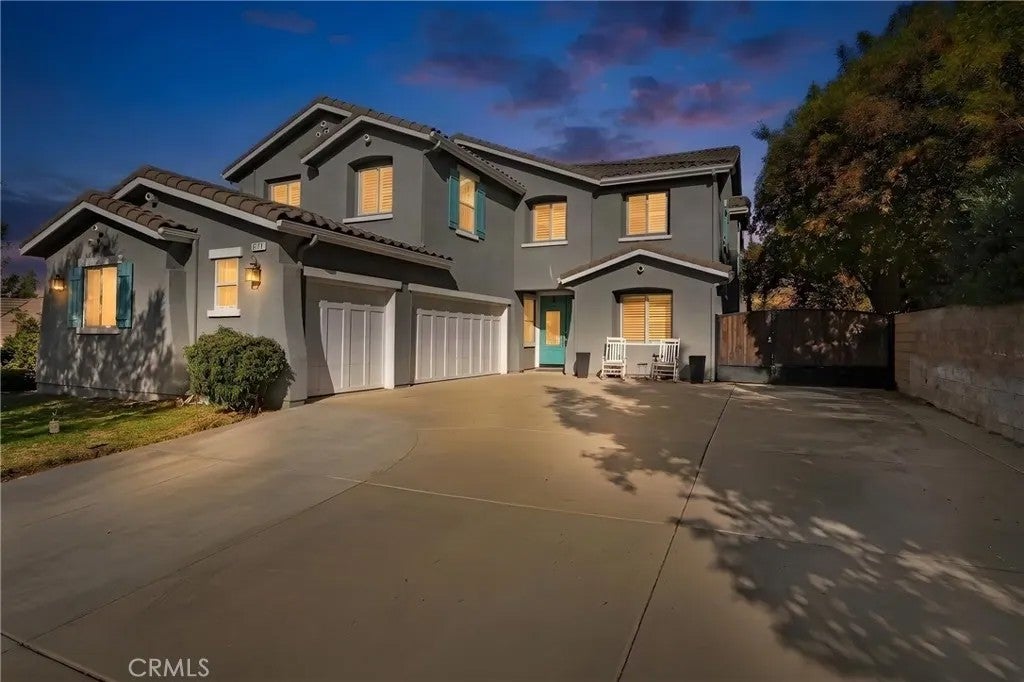 6926 Jasmine Court — photo