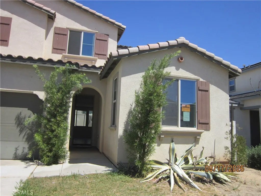 6101 Mariposa — photo