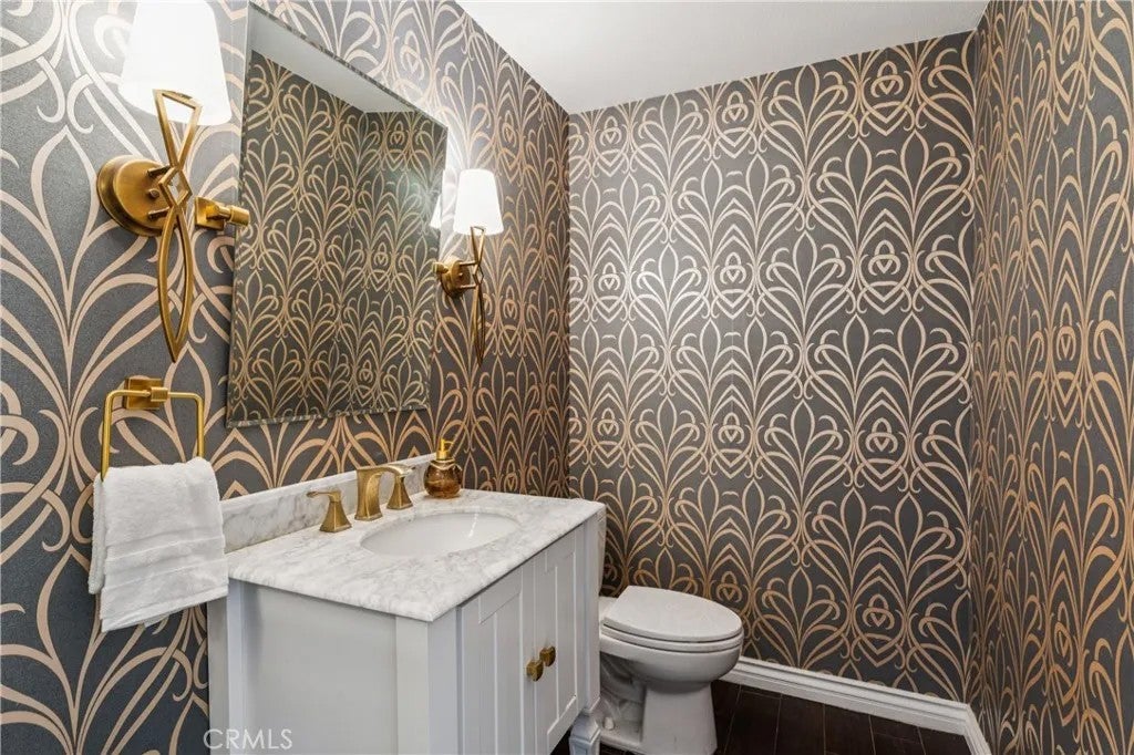 3215 Crystal Ridge Circle — photo