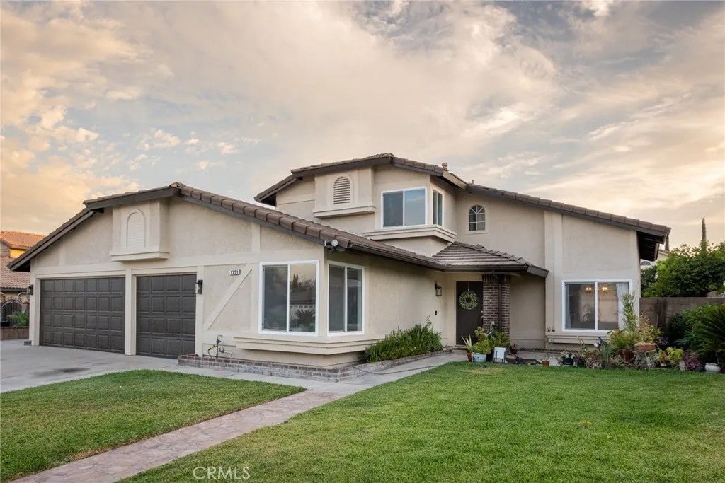 1551 W Via Bello Drive — photo