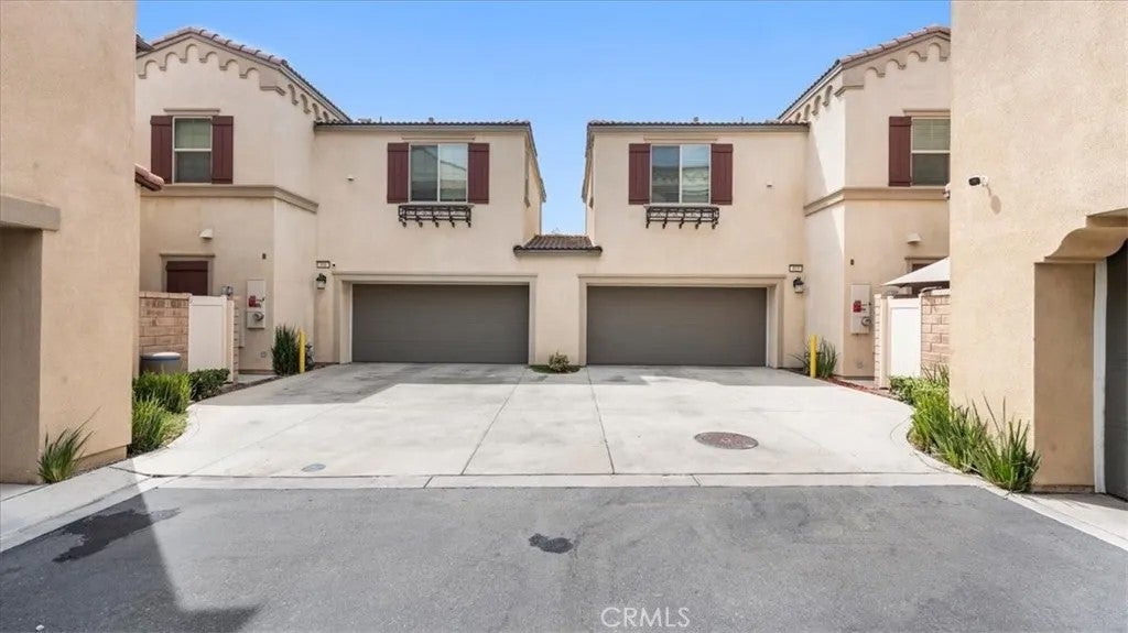 805 Cranberry Way — photo