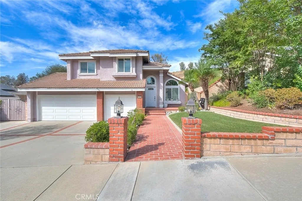 3222 Moonlight Court — photo