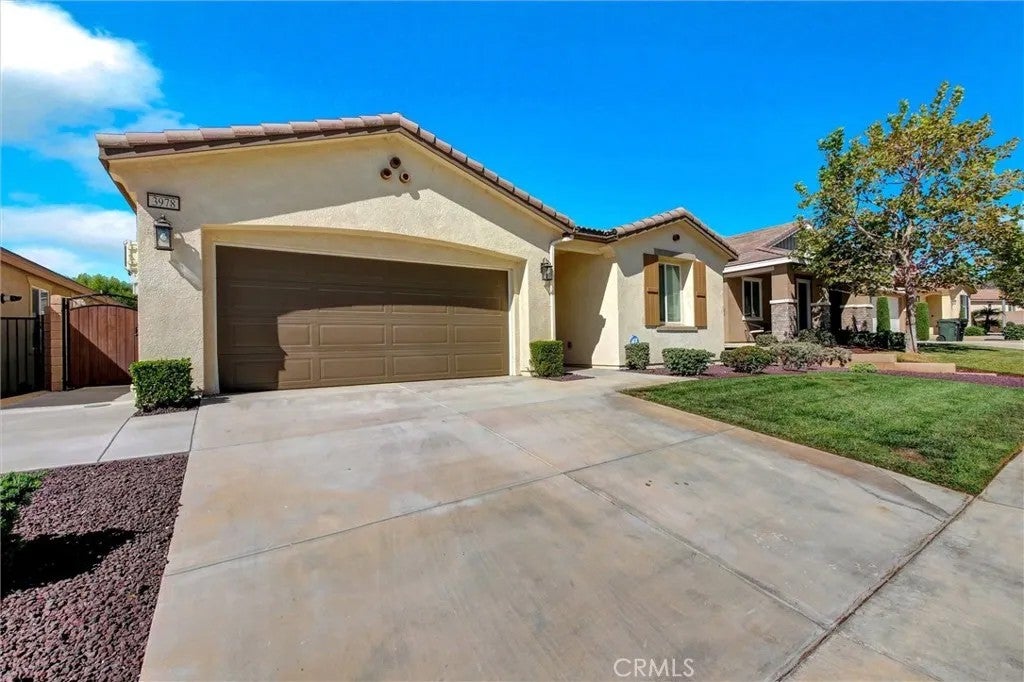 3978 Scarlet Oak Court — photo