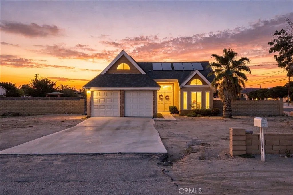 18170 Capri — photo