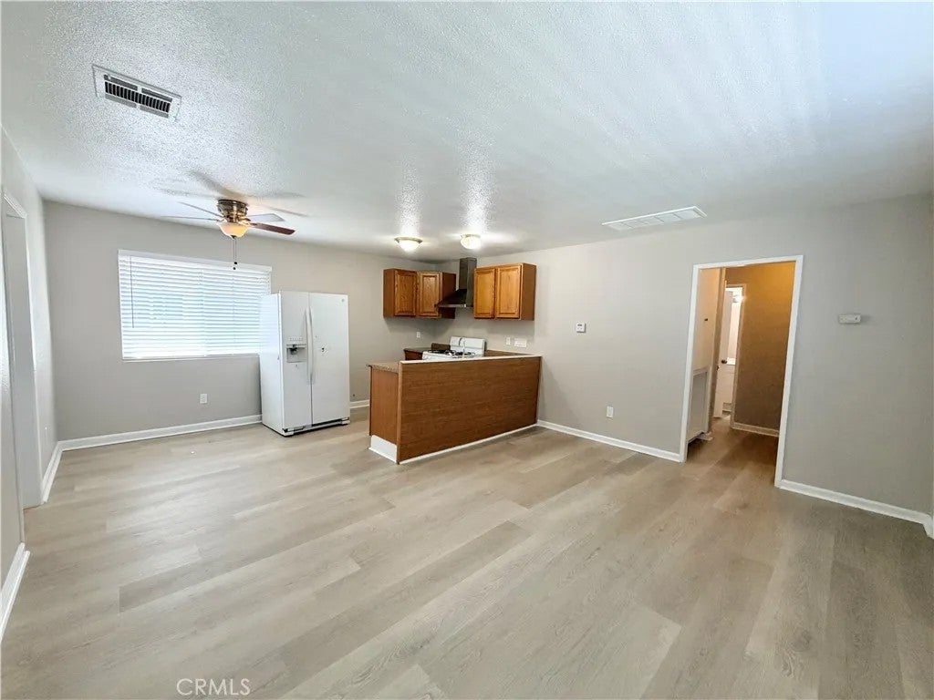 350 S Ashford Avenue — photo
