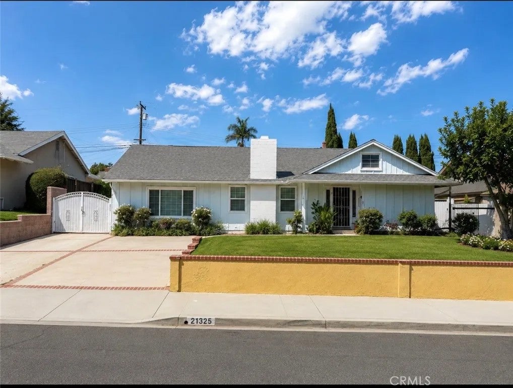 21325 Hipass Drive — photo