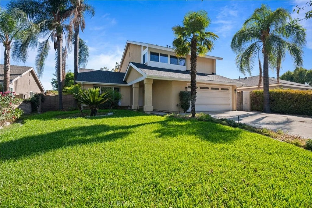 10143 Bristol Dr — photo