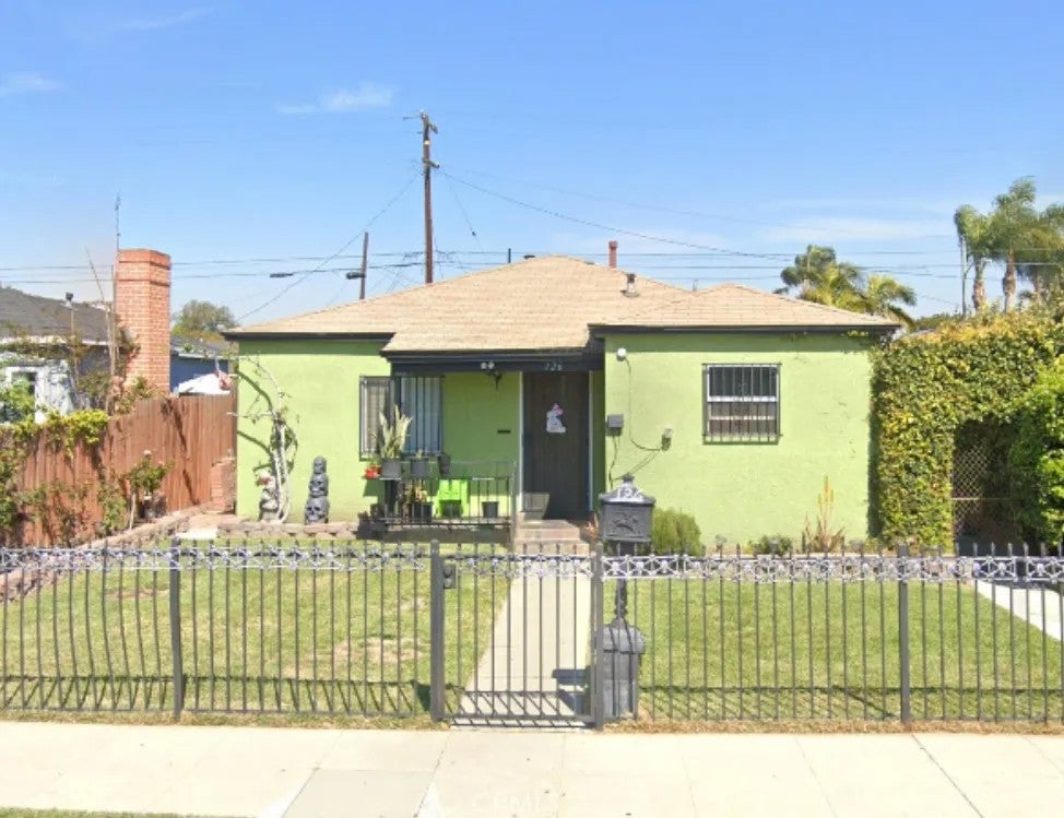 126 N Magnolia Court — photo