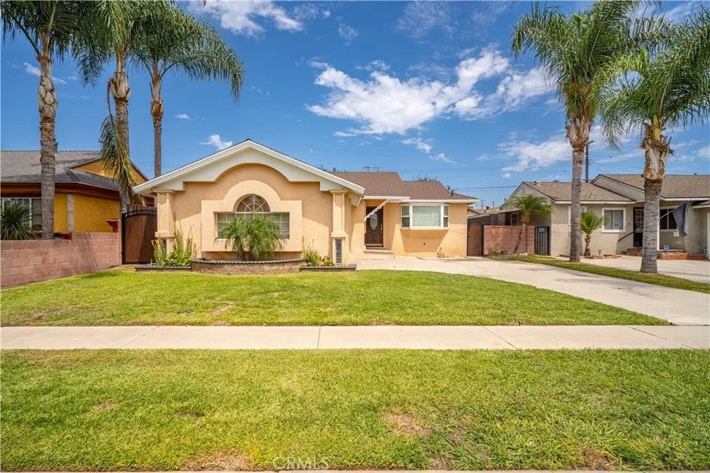 10457 Barnwall — photo