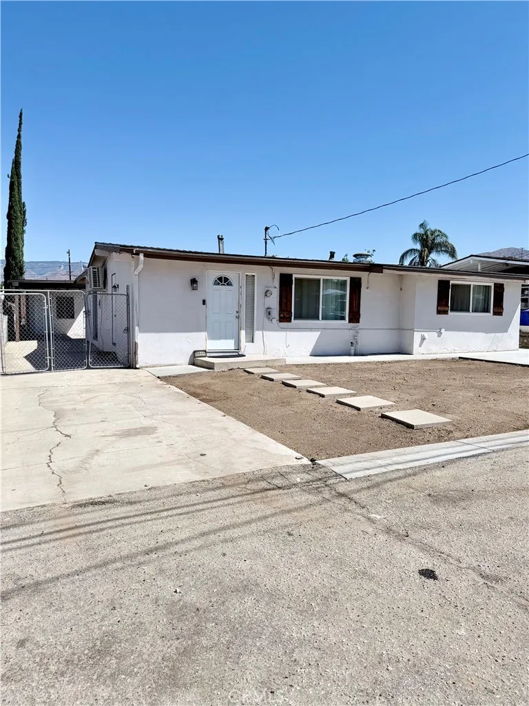 2045 Capri, Mentone, CA 92359 — photo 2