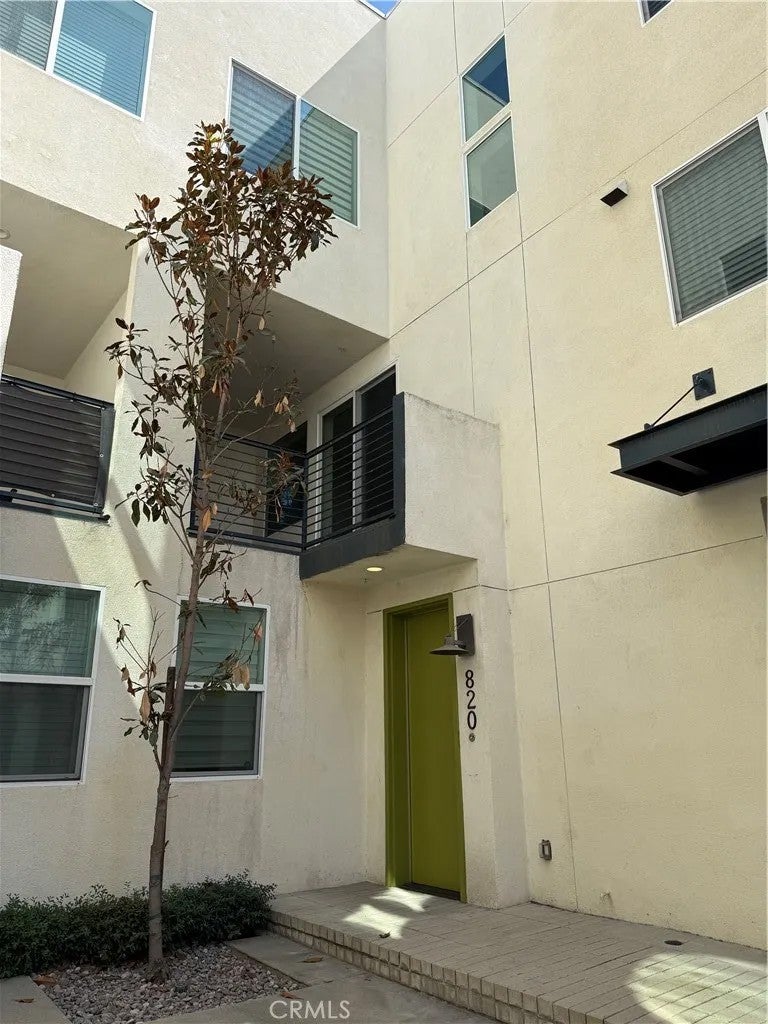 820 Aloe Pl — photo