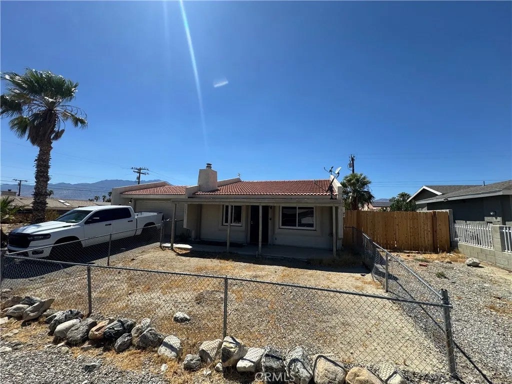 13225 Cuyamaca — photo
