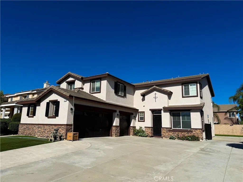 7565 Blue Mist Court — photo