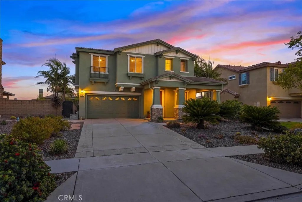 6111 Pine Cone Way — photo