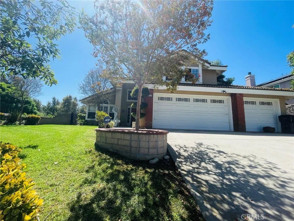 3083 Sundance Court — photo
