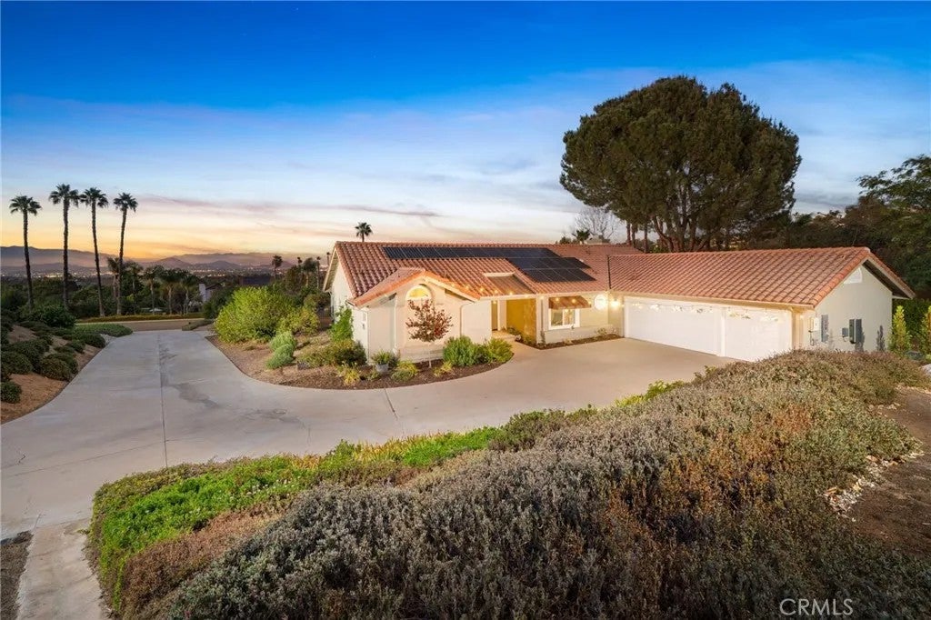 16401 Orangewind Lane — photo