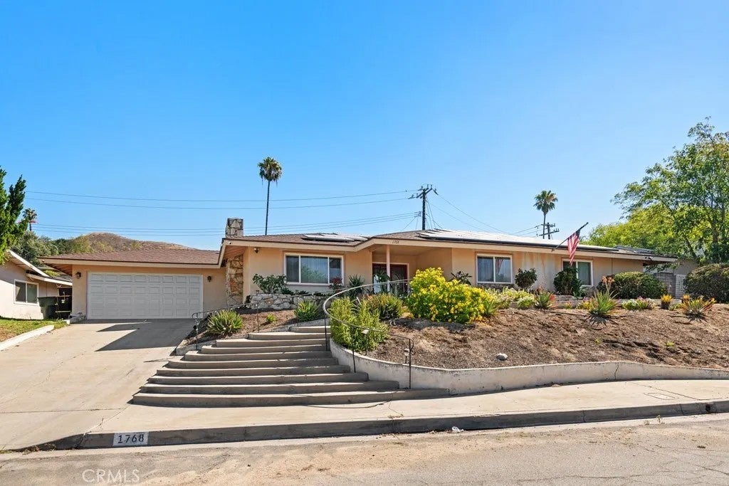 1768 E Ralston — photo