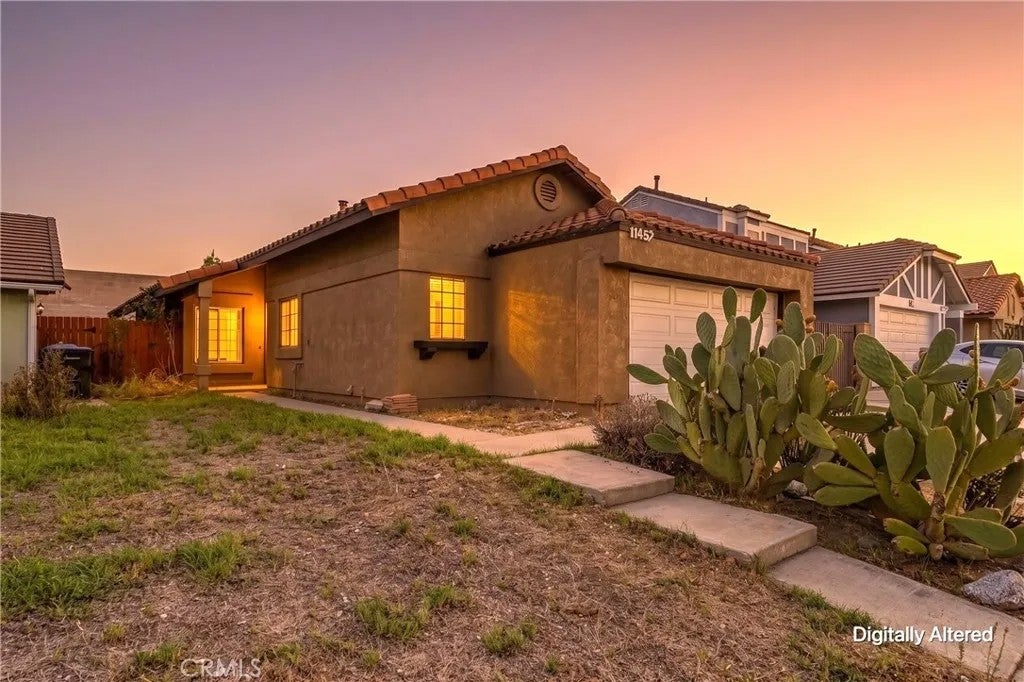 11457 Mount Ritter Street — photo