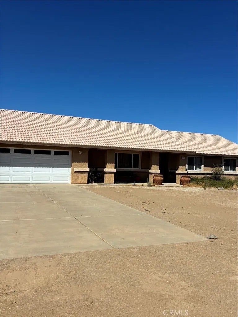 7474 Cedar Street — photo