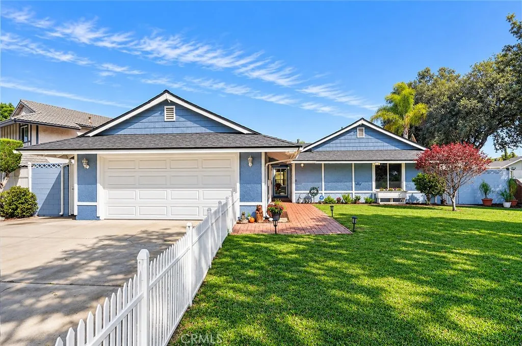 1630 E Edgecomb, Covina, CA 91724 — photo 2