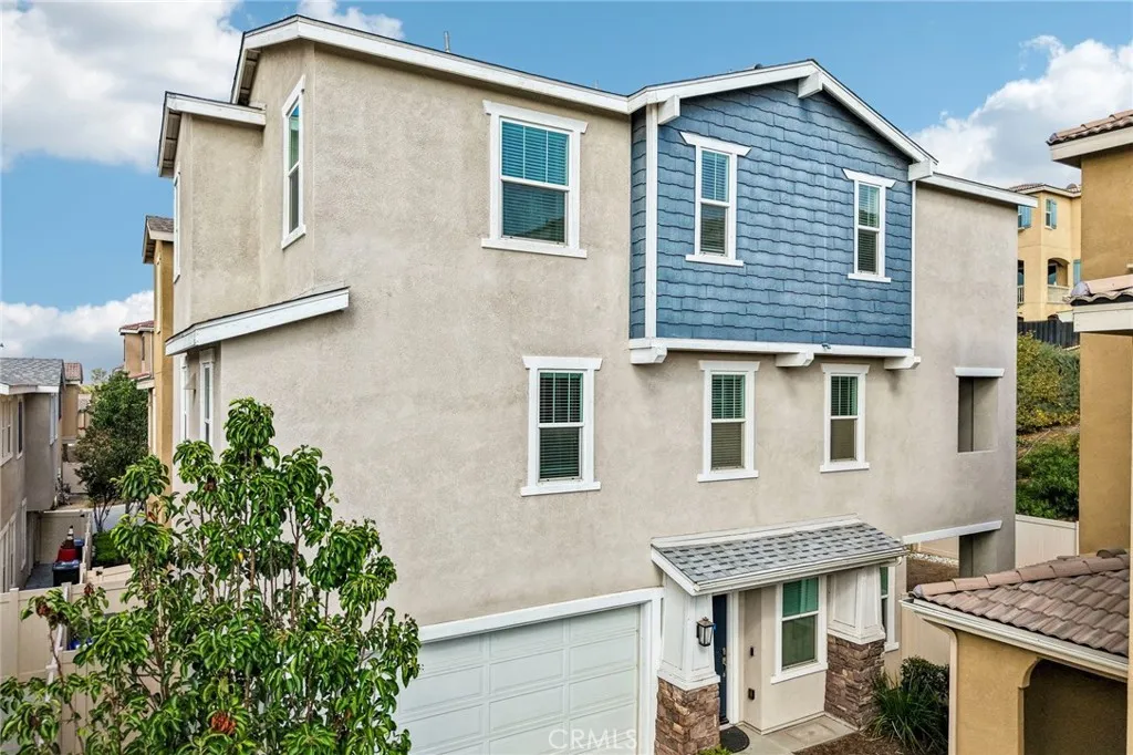 7345 Hawkeye Ridge Road, Jurupa Valley, CA 92509 — photo 2