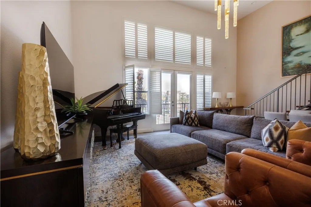 1801 E Katella 4157 — photo