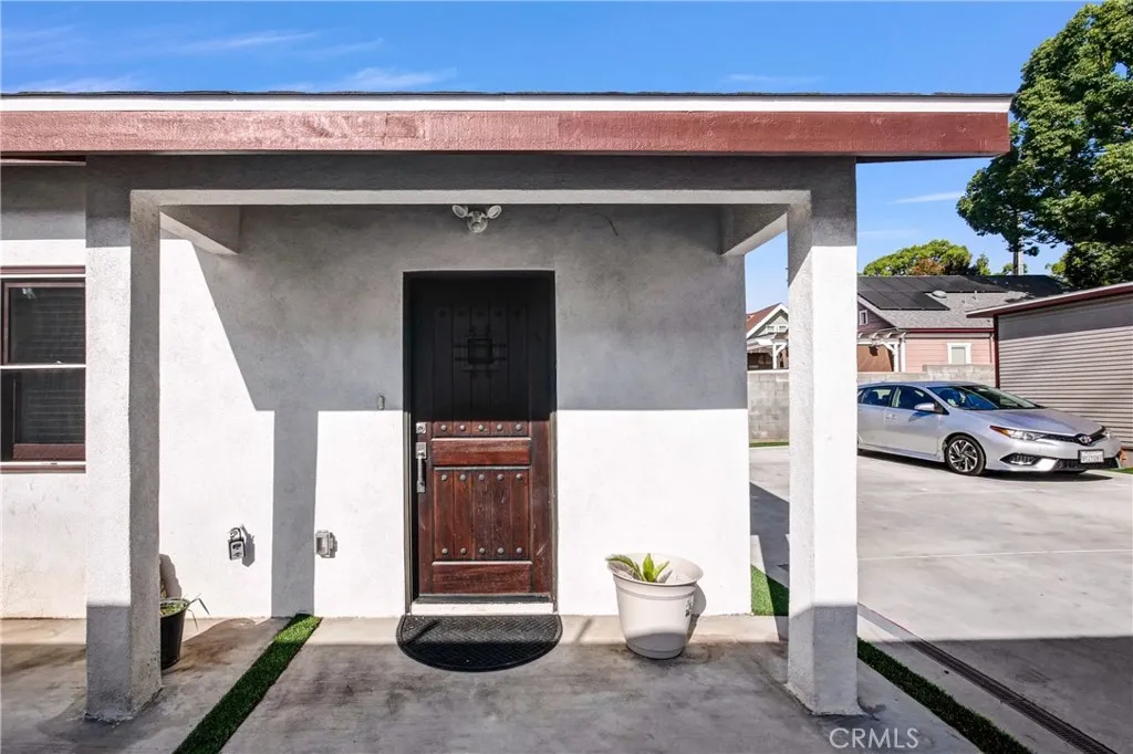 696 E 9th #C, Upland, CA 91786 — photo 2