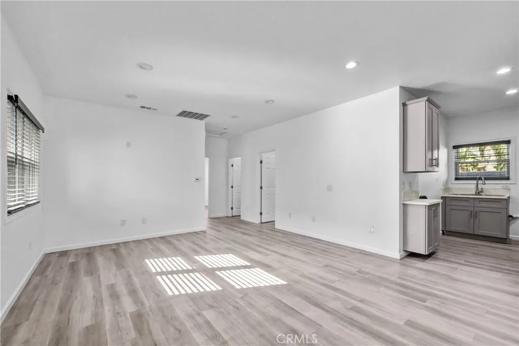 696 E 9th #C, Upland, CA 91786 — photo 3
