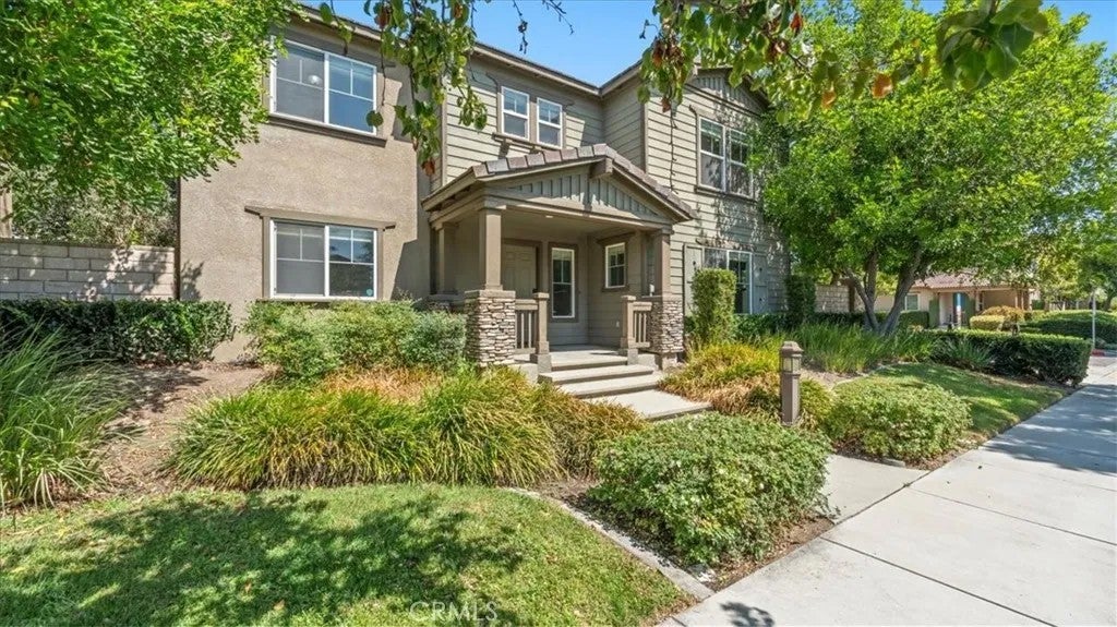 1759 E Flora Street — photo