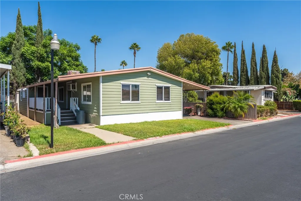 1025 S Riverside #121, Rialto, CA 92376 — photo 2