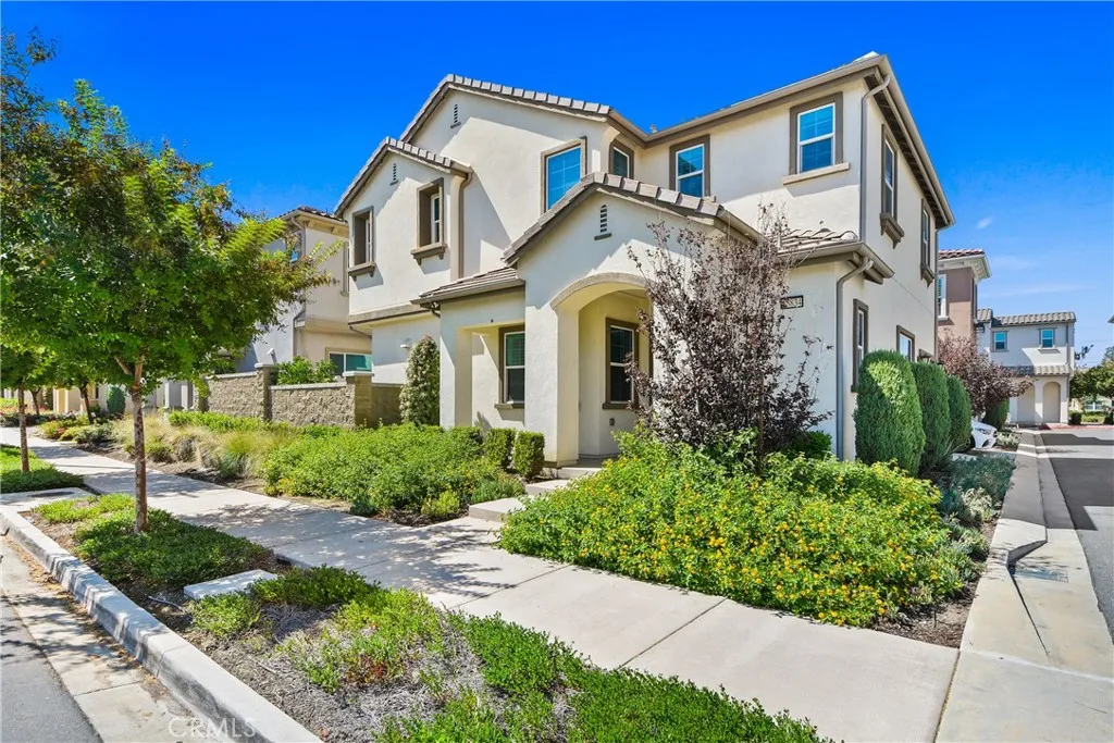 15834 Ellington Way — photo