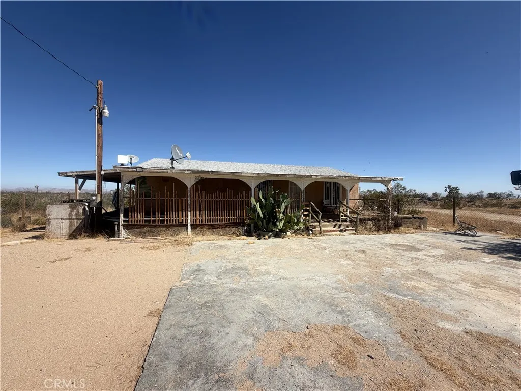14552 Caughlin, Phelan, CA 92371 — photo 2